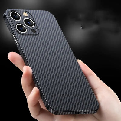 Coque ultra-fine en fibre de carbone pour 12 Pro Max